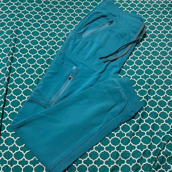 Jaanuu scrub set - Picture 6 of 8